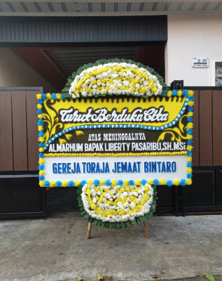 Papan Bunga Duka di Batuwarno
